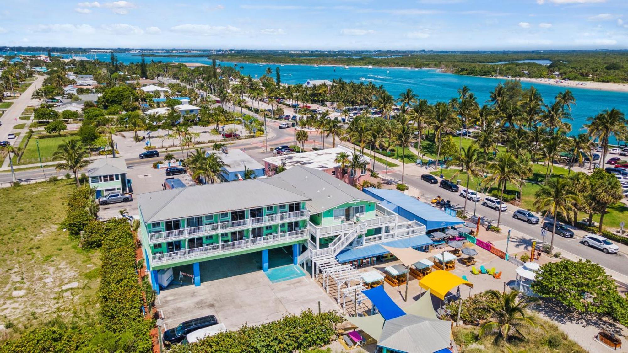 Oceanfront Inn, Inlet View Room, King Bed, #14 فورت بييرس المظهر الخارجي الصورة