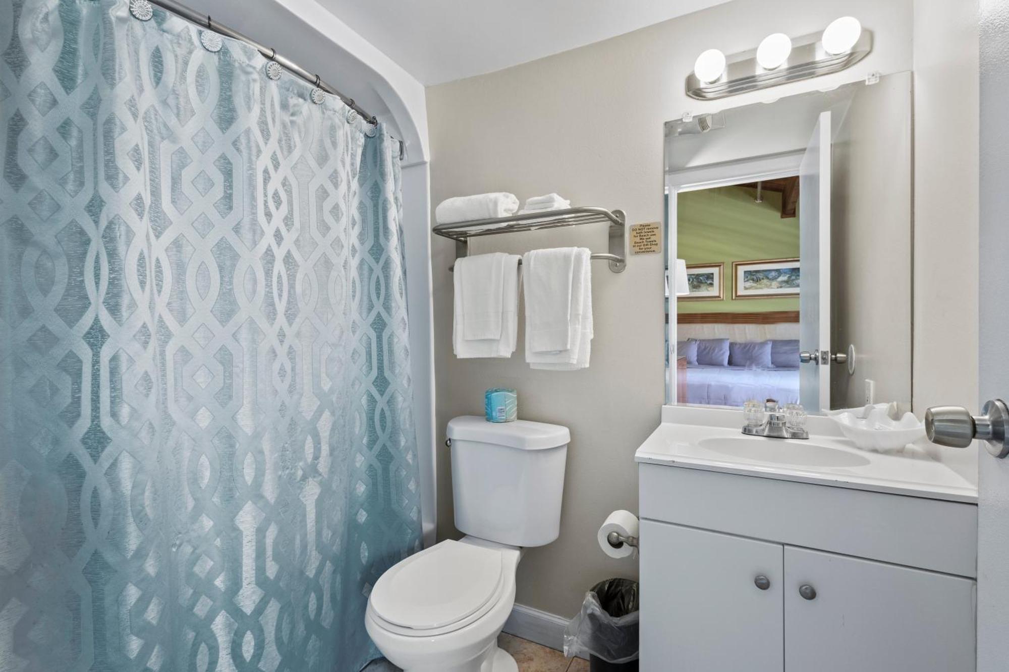 Oceanfront Inn, Inlet View Room, King Bed, #14 فورت بييرس المظهر الخارجي الصورة