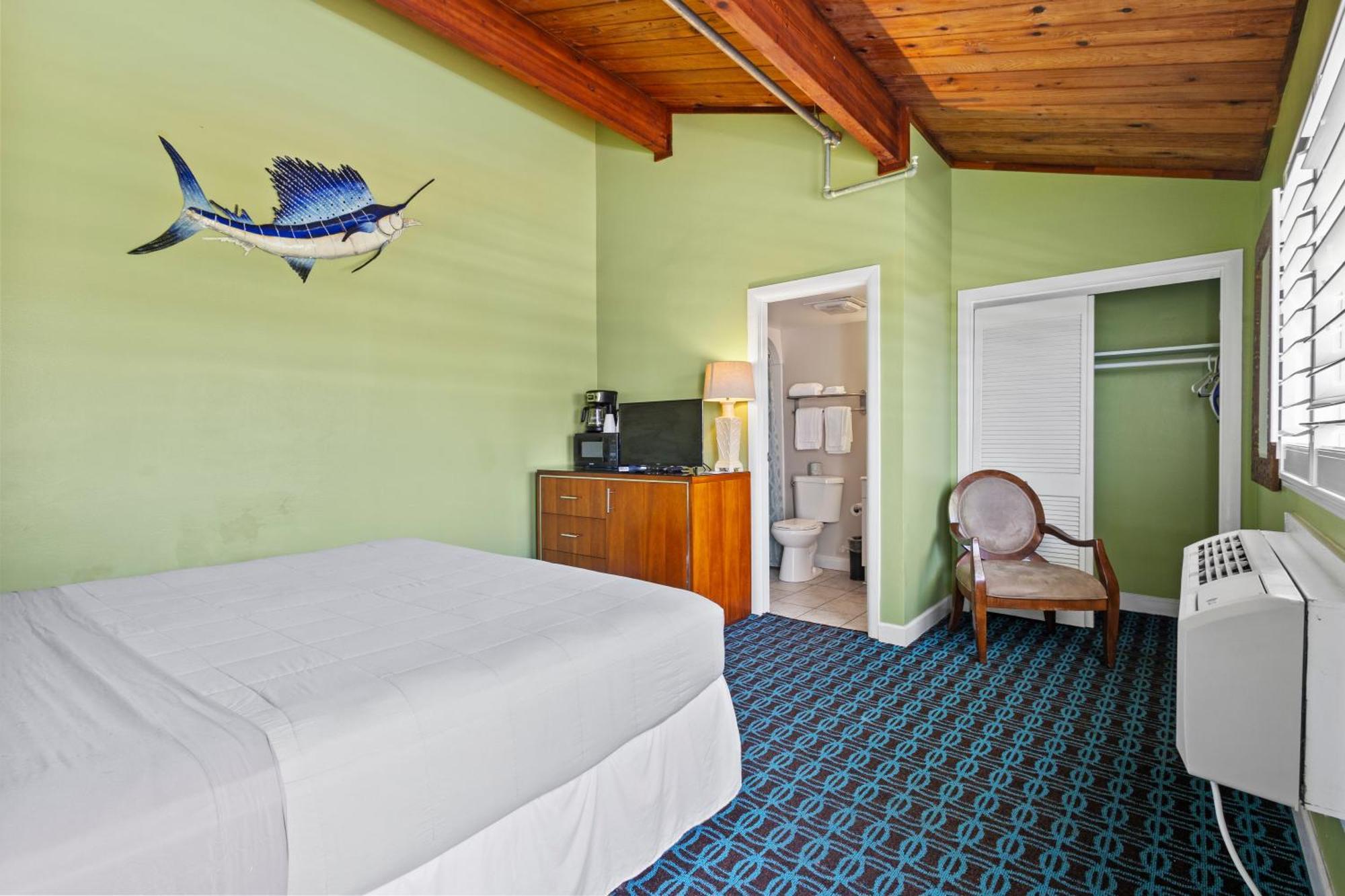 Oceanfront Inn, Inlet View Room, King Bed, #14 فورت بييرس المظهر الخارجي الصورة